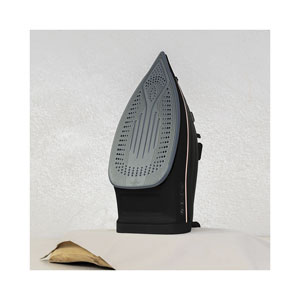 Berlinger Haus Bügeleisen 2200W Black Rose Collection